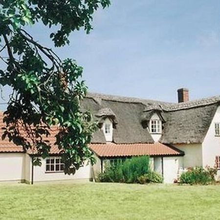 Burnt House Cottage Barking  المظهر الخارجي الصورة